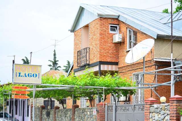Гостевой дом Family Hotel Lago & Wine Cellar Лагодехи-43